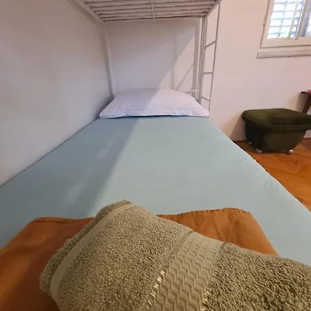 Jenifer Guest house